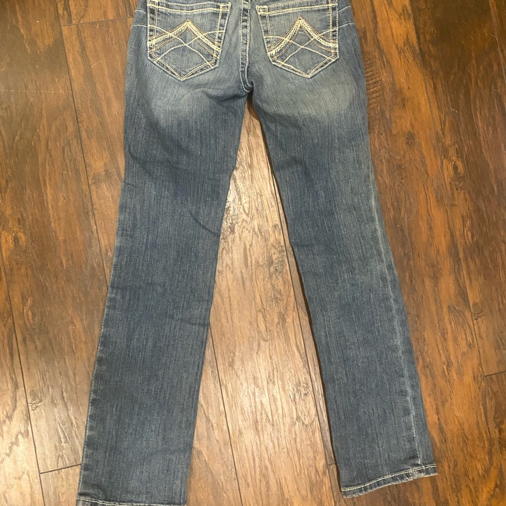 Ariat - Picture 2 of 2